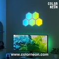 Éclairage d’ambiance LED HexaGlow pour une déco moderne et immersive avec contrôle intelligent.